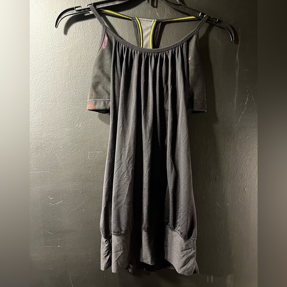 lululemon athletica Tops - Lululemon Tank with built in bra